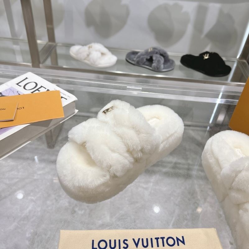 Louis Vuitton Slippers